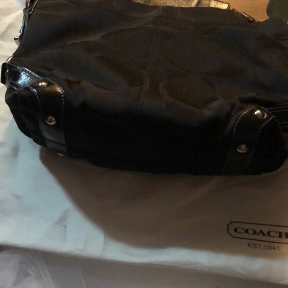 100% Authentic Coach Shoulder bag - Picture 6 of 6
